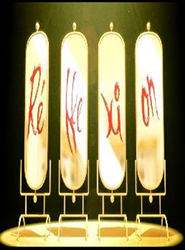  -2 / L'autre, Puppet, Reflexion, The Last Knit, Hitting umbrella 